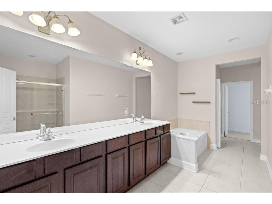 6205 Miramonte Drive #103 Orlando FL 32835 O6310348 image19