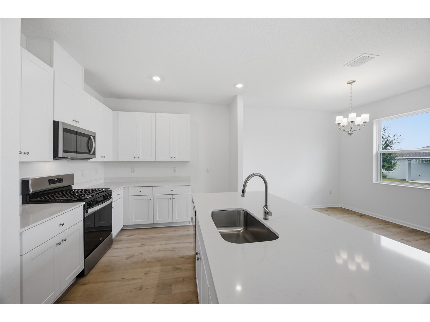 6205 Sanders Grove Circle Okahumpka FL 34762 G5113773 image10