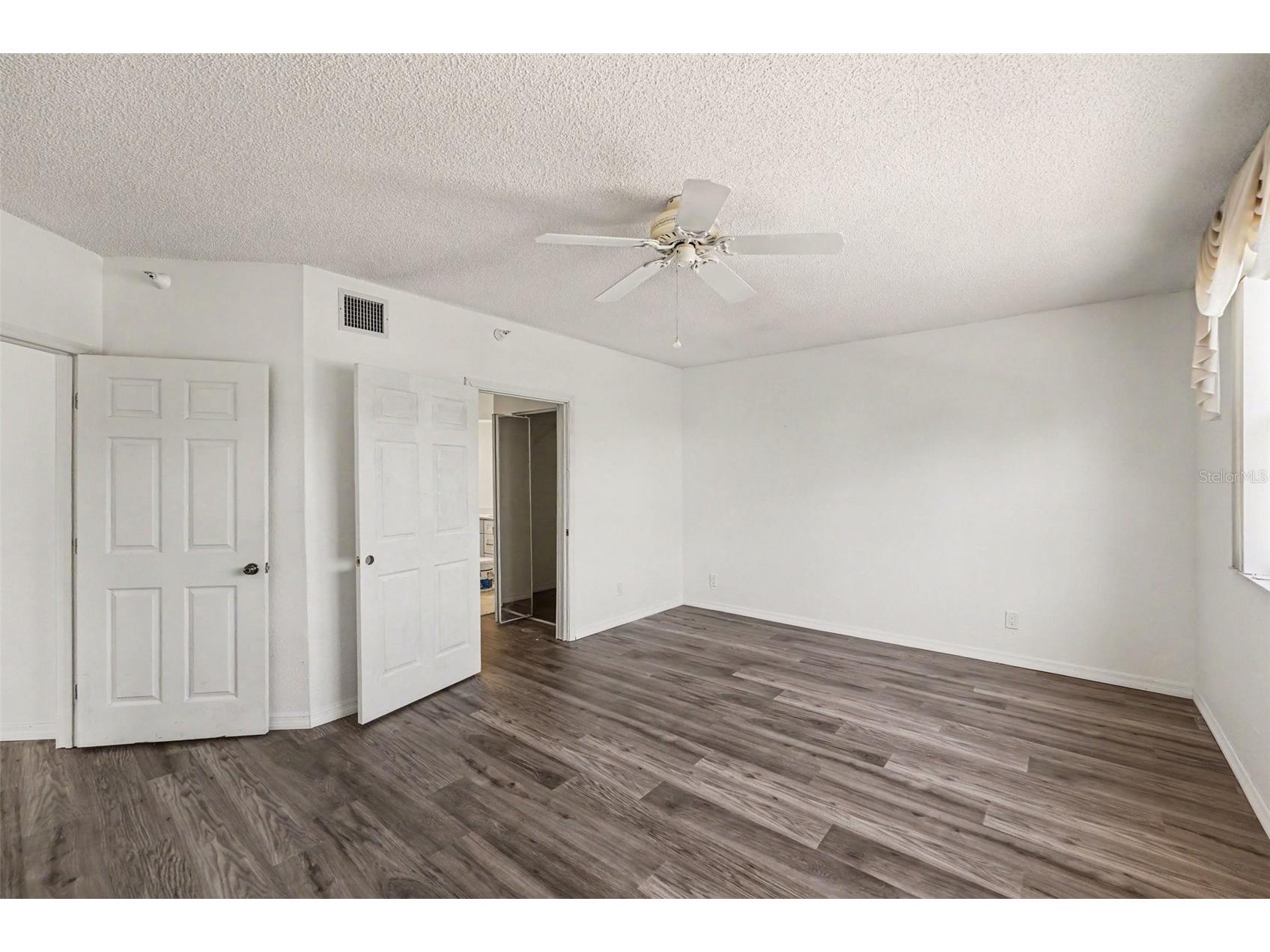 6205 Shoreline Drive #1106 Saint Petersburg FL 33708 TB8505664 image16