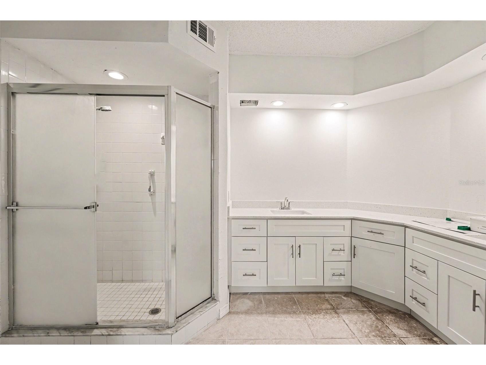6205 Shoreline Drive #1106 Saint Petersburg FL 33708 TB8505664 image4