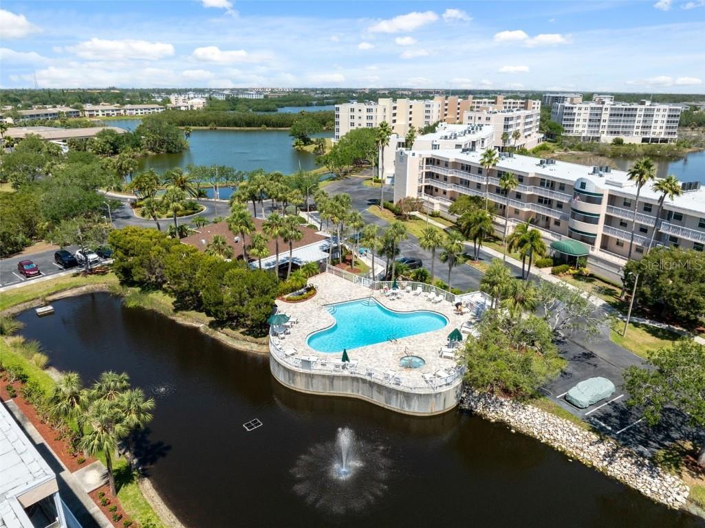 6205 Shoreline Drive #1204 Saint Petersburg FL 33708 TB8377708 image1
