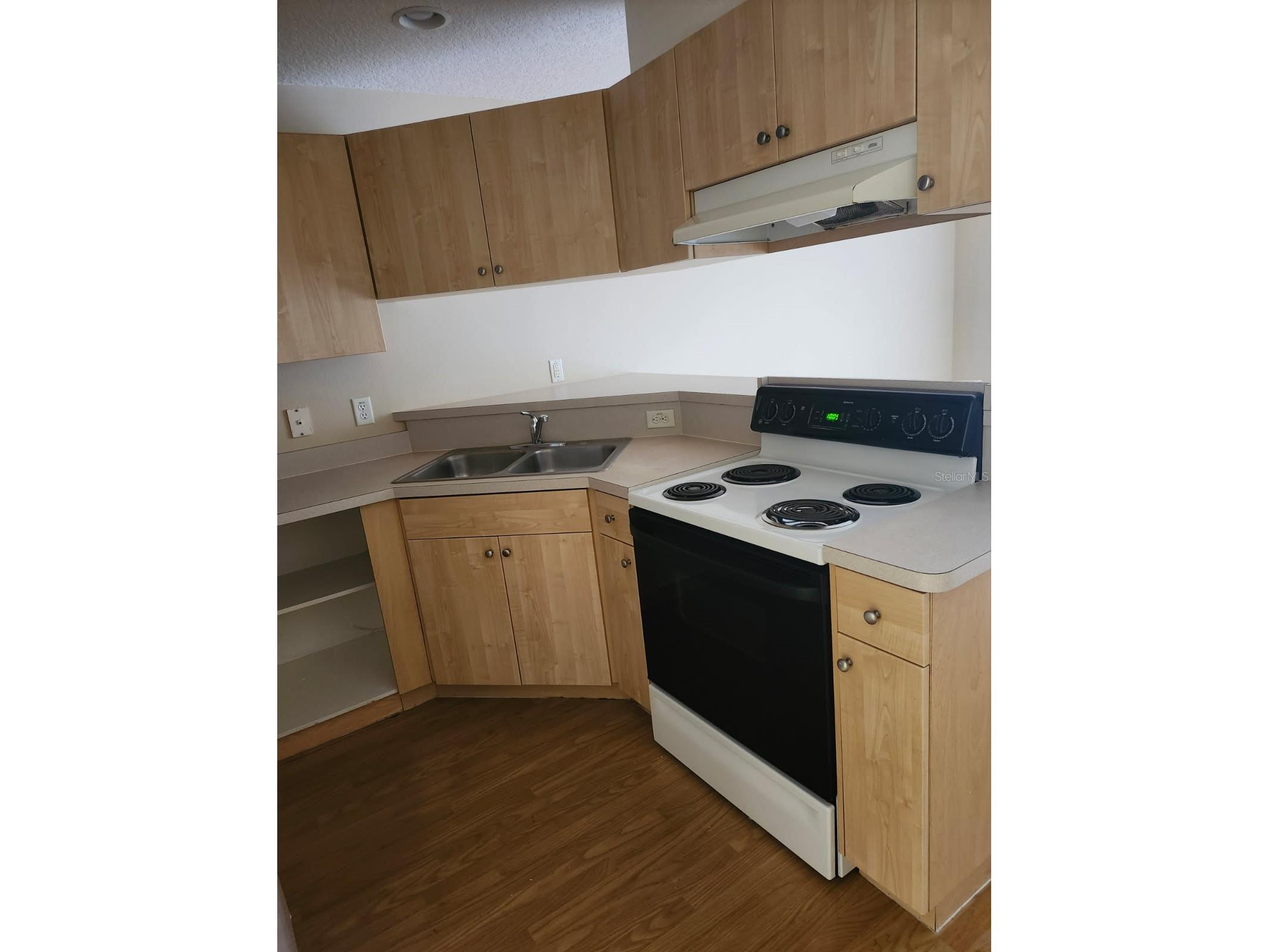 6206-6208 Kentucky Avenue New Port Richey FL 34653 TB8469174 image12