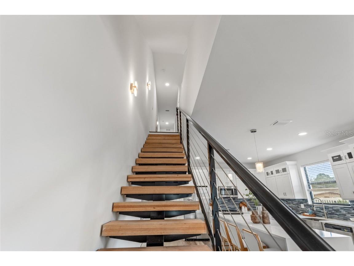 6206 64th Way N Pinellas Park FL 33781 TB8439667 image18