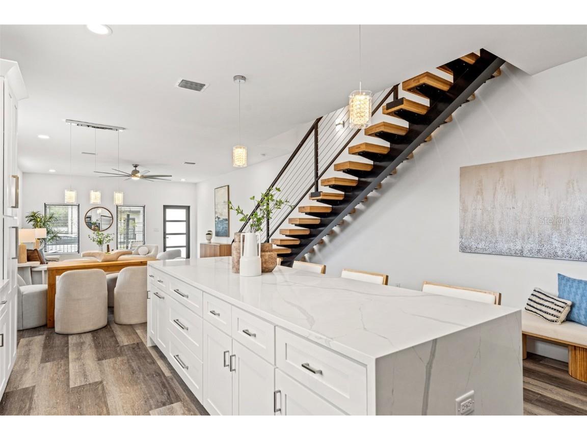 6206 64th Way N Pinellas Park FL 33781 TB8439667 image32