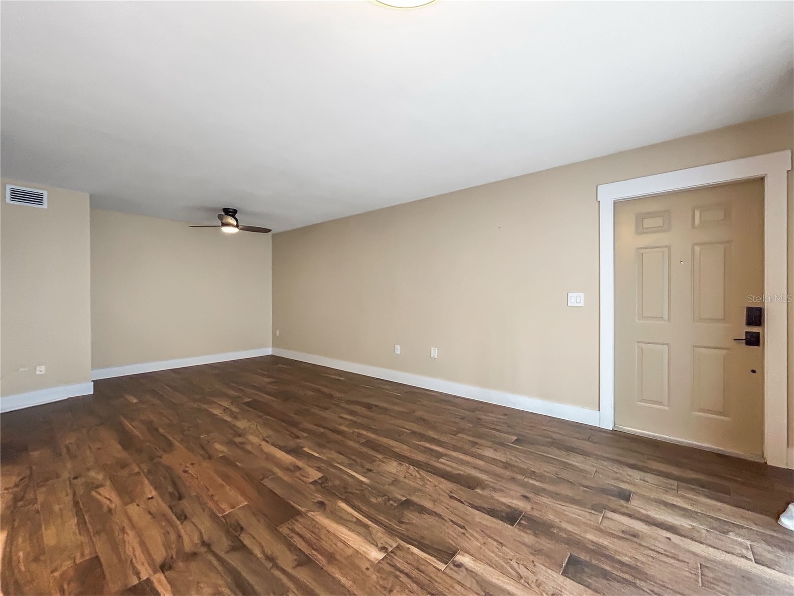 6206 Greenleaf Lane Tampa FL 33617 TB8493234 image29