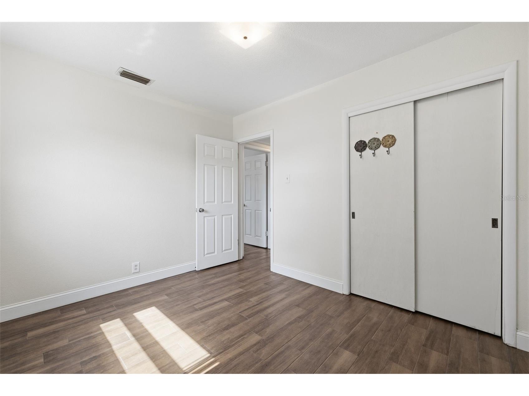 6206 N Hale Avenue Tampa FL 33614 TB8502647 image16