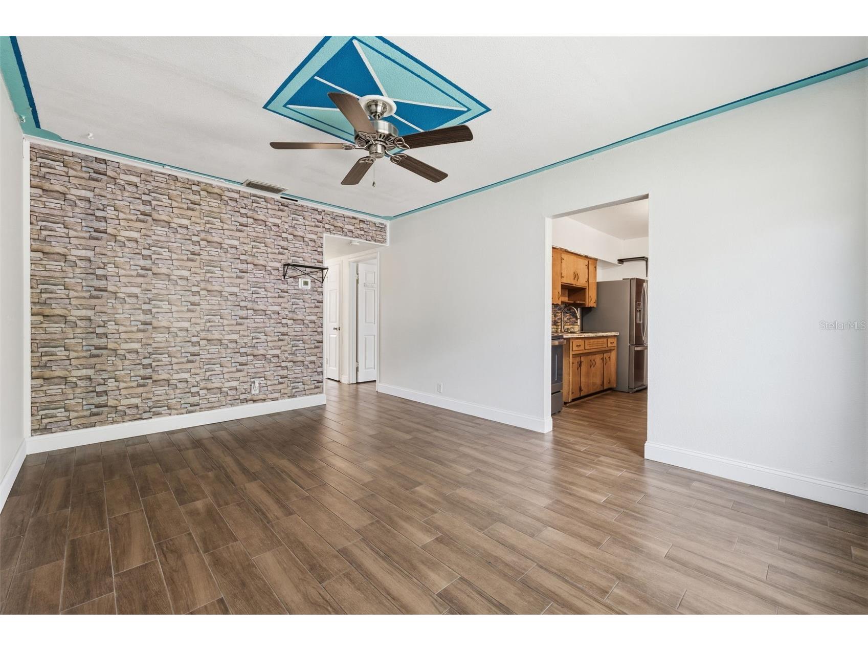6206 N Hale Avenue Tampa FL 33614 TB8502647 image4