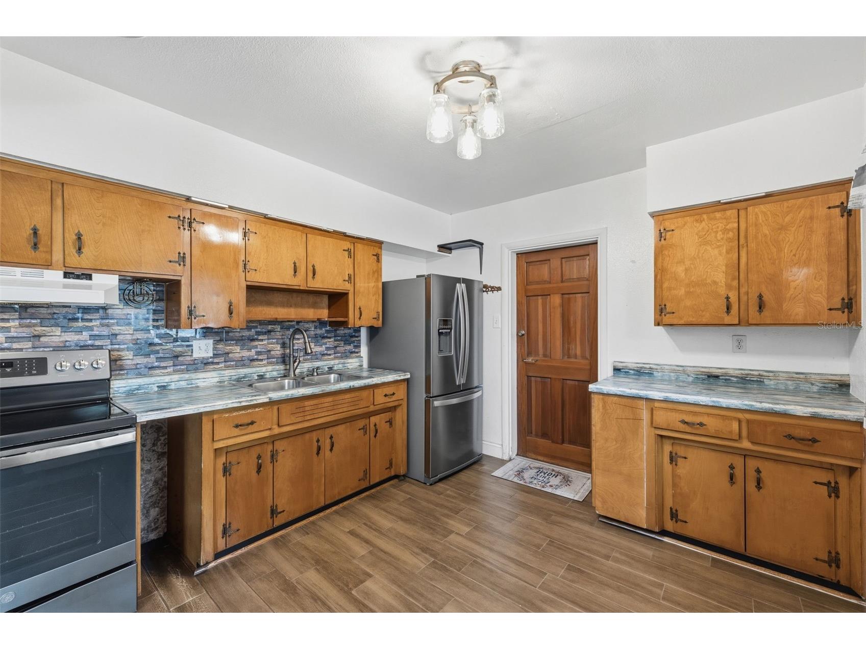 6206 N Hale Avenue Tampa FL 33614 TB8502647 image9