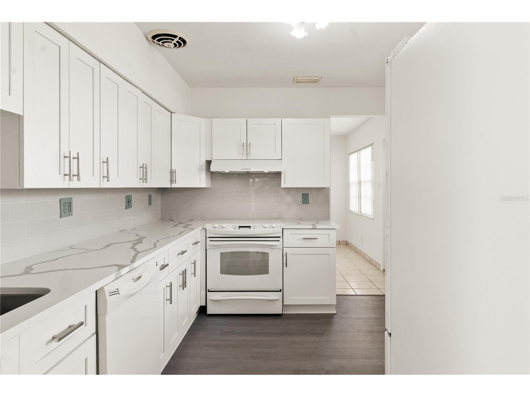 6206 N Lois Avenue Tampa FL 33614 TB8480261 image5