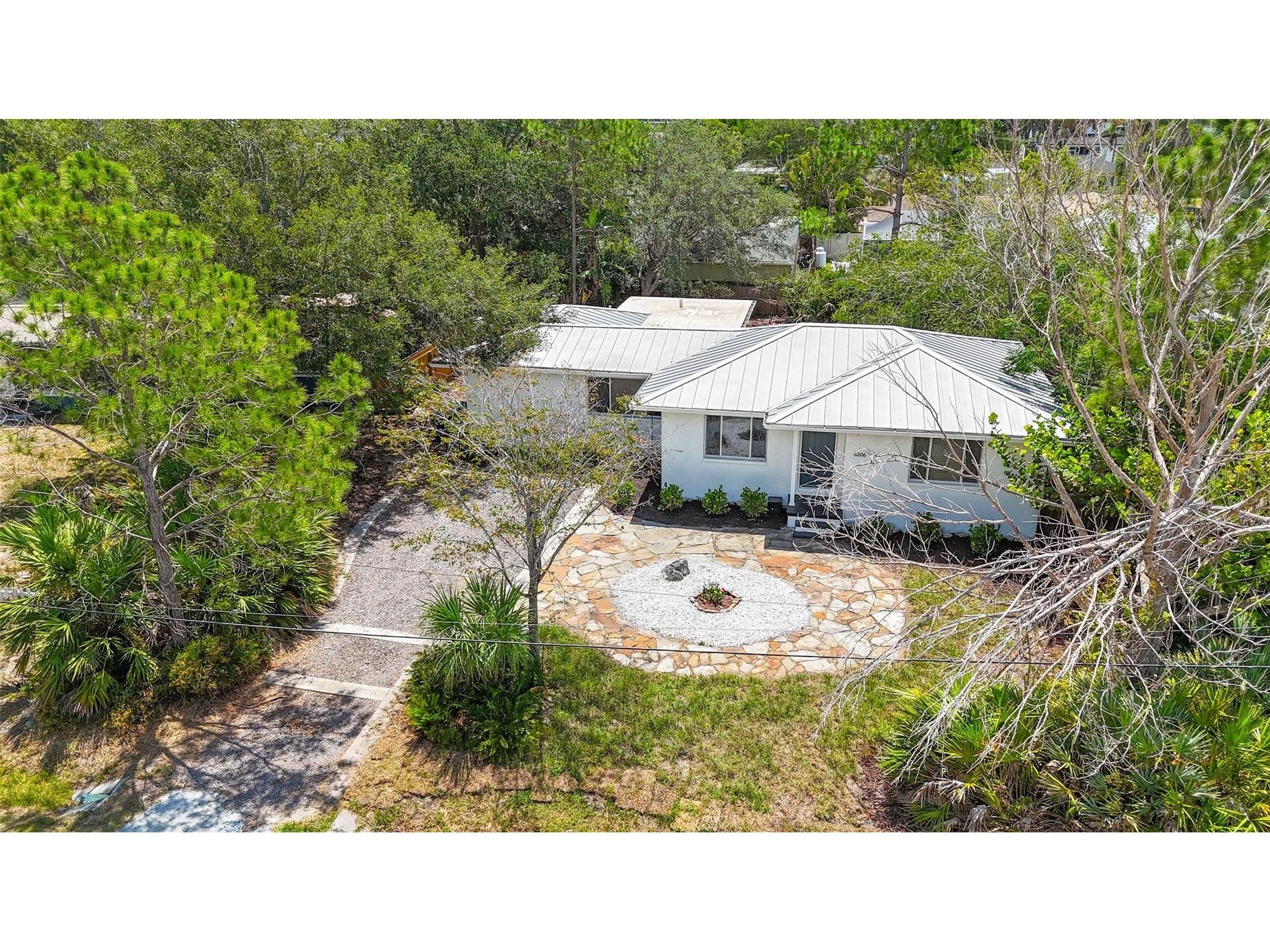 6206 S Foster Avenue Tampa FL 33611 TB8517681 image11