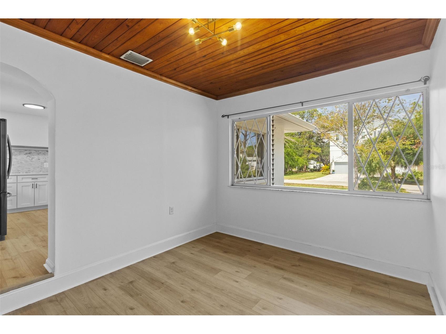 6206 S Foster Avenue Tampa FL 33611 TB8517681 image18