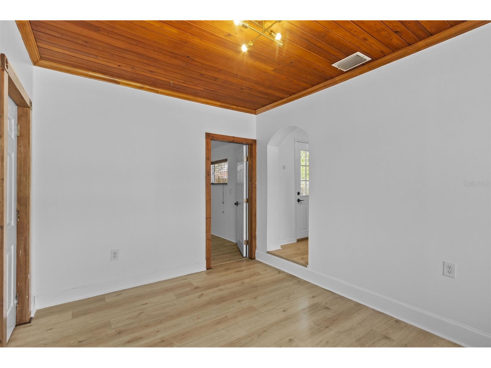 6206 S Foster Avenue Tampa FL 33611 TB8517681 image19