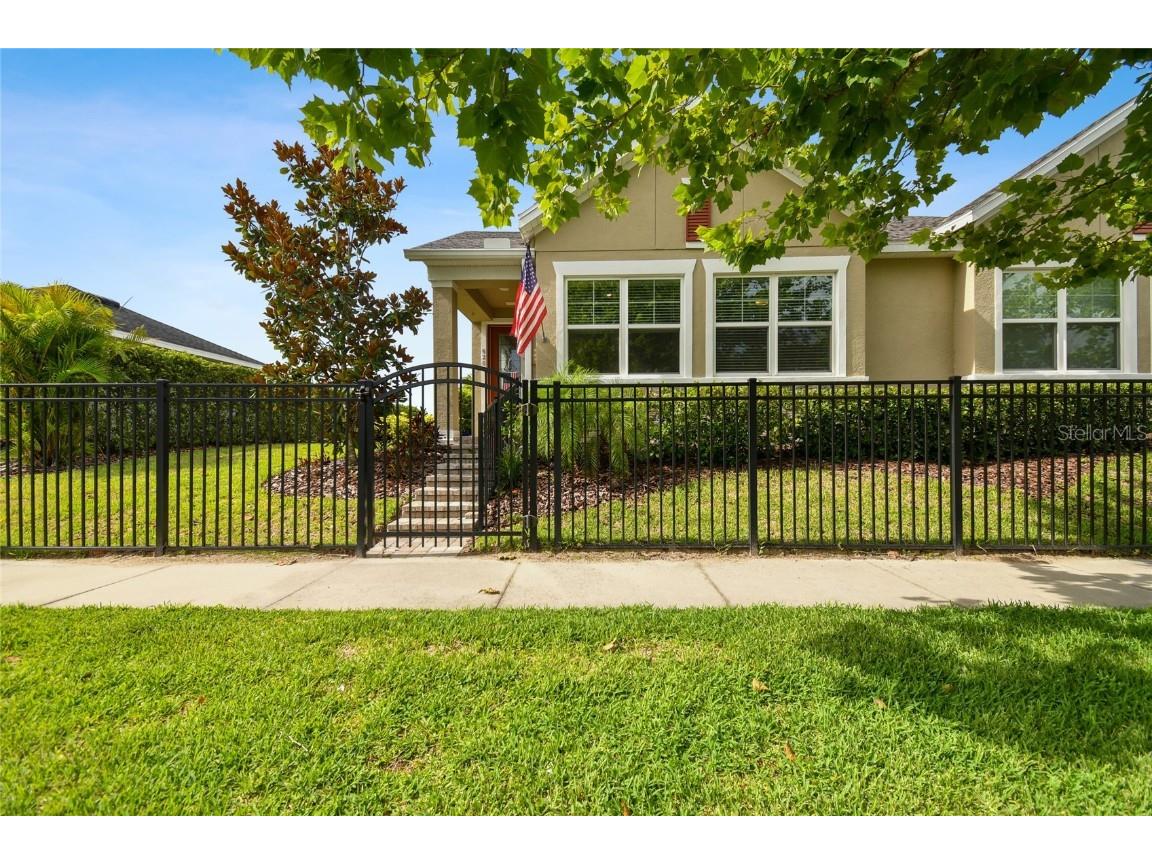 6206 Watercolor Drive Lithia FL 33547 T3454902 image1