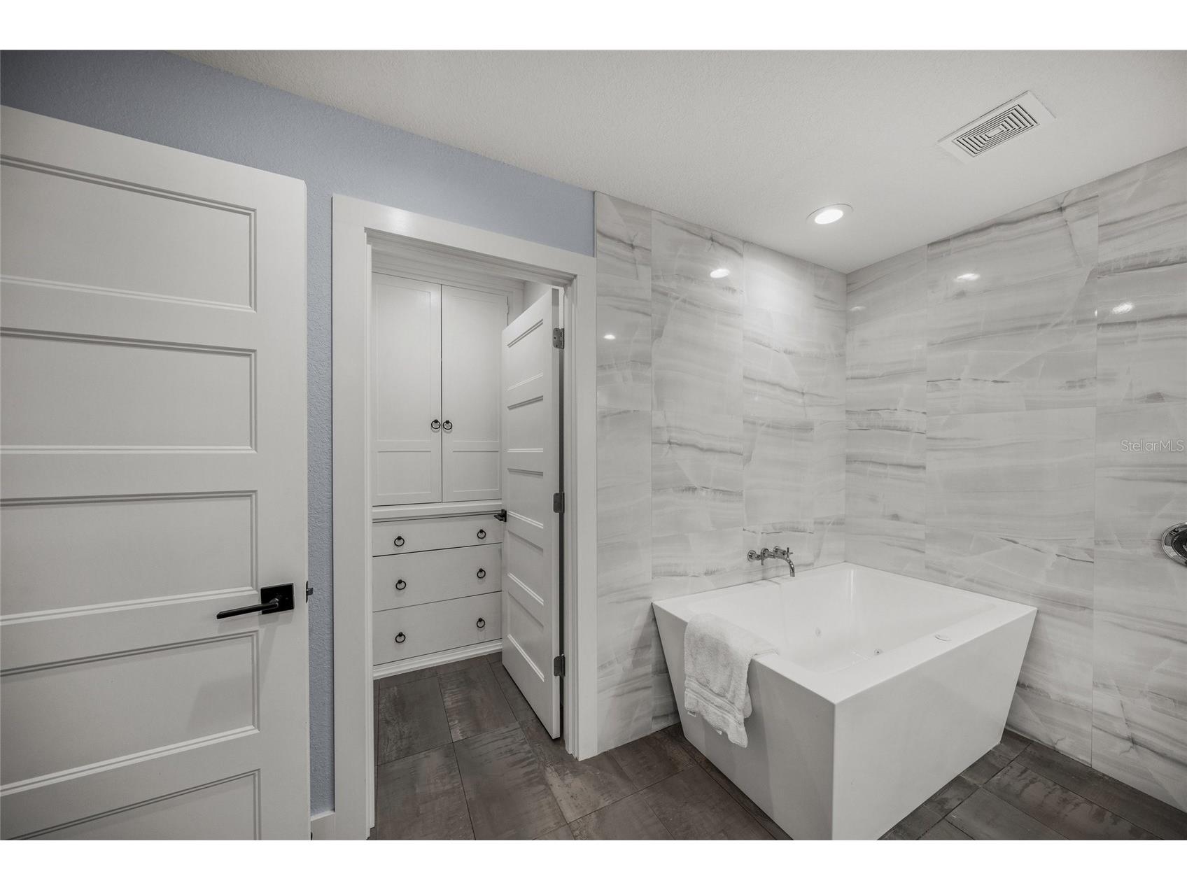 6207 93rd Street Circle E Bradenton FL 34202 - BRADEN WOOD POND A4695946 image31