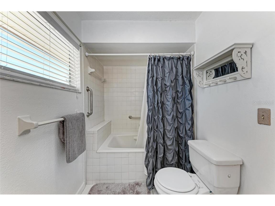 6207 Courtside Drive #23 Bradenton FL 34210 A4669856 image34