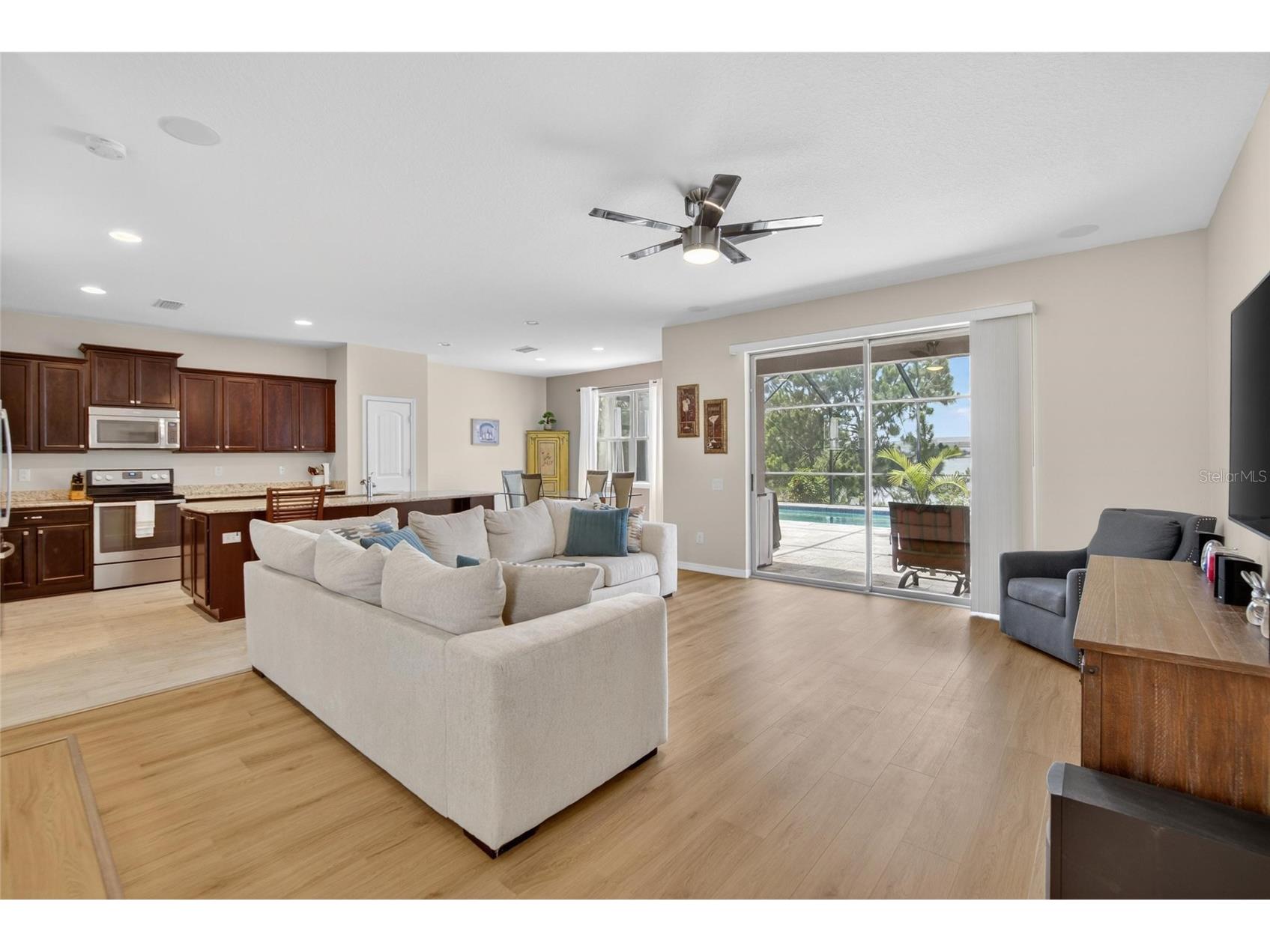 6207 Magnolia Park Blvd Riverview FL 33578 TB8515217 image6