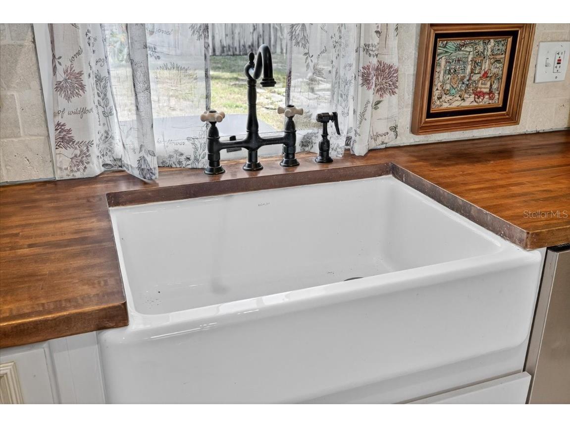 6207 Main Street New Port Richey FL 34653 W7880919 image20