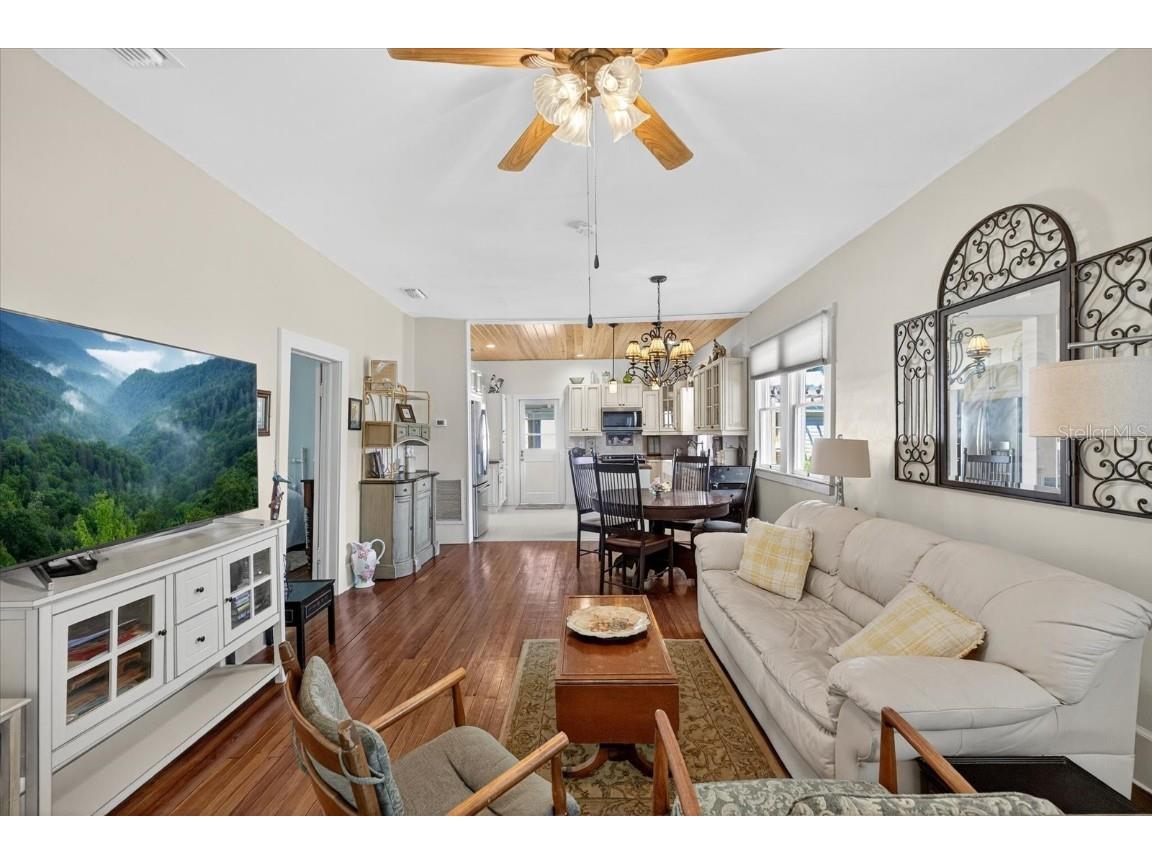 6207 Main Street New Port Richey FL 34653 W7880919 image9