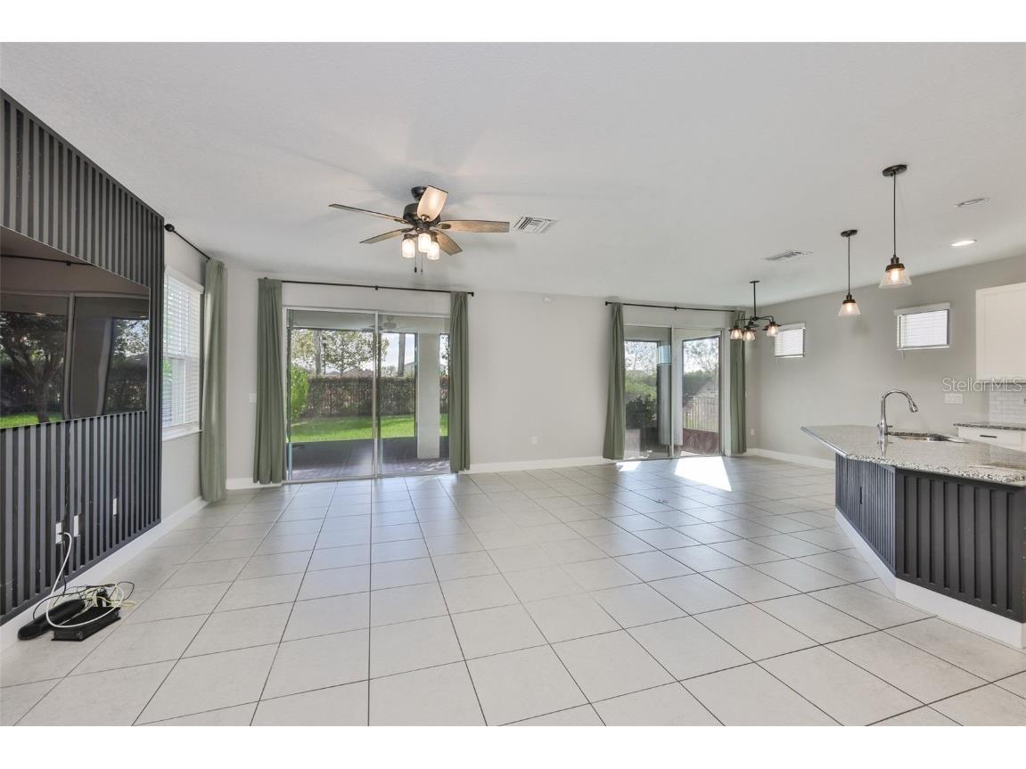 6207 Voyagers Place Apollo Beach FL 33572 TB8454352 image10