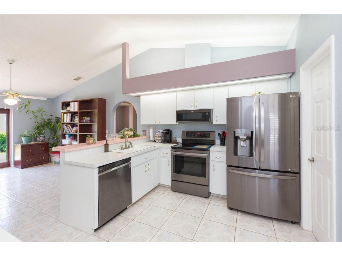 6208 Huntington Drive Zephyrhills FL 33542 TB8406828 image17