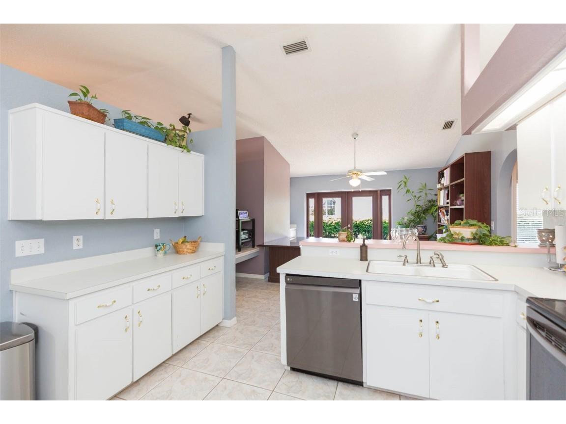 6208 Huntington Drive Zephyrhills FL 33542 TB8406828 image19