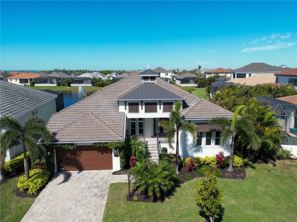 6208 Signature Pointe Lane Bradenton FL 34210 A4643863 image1