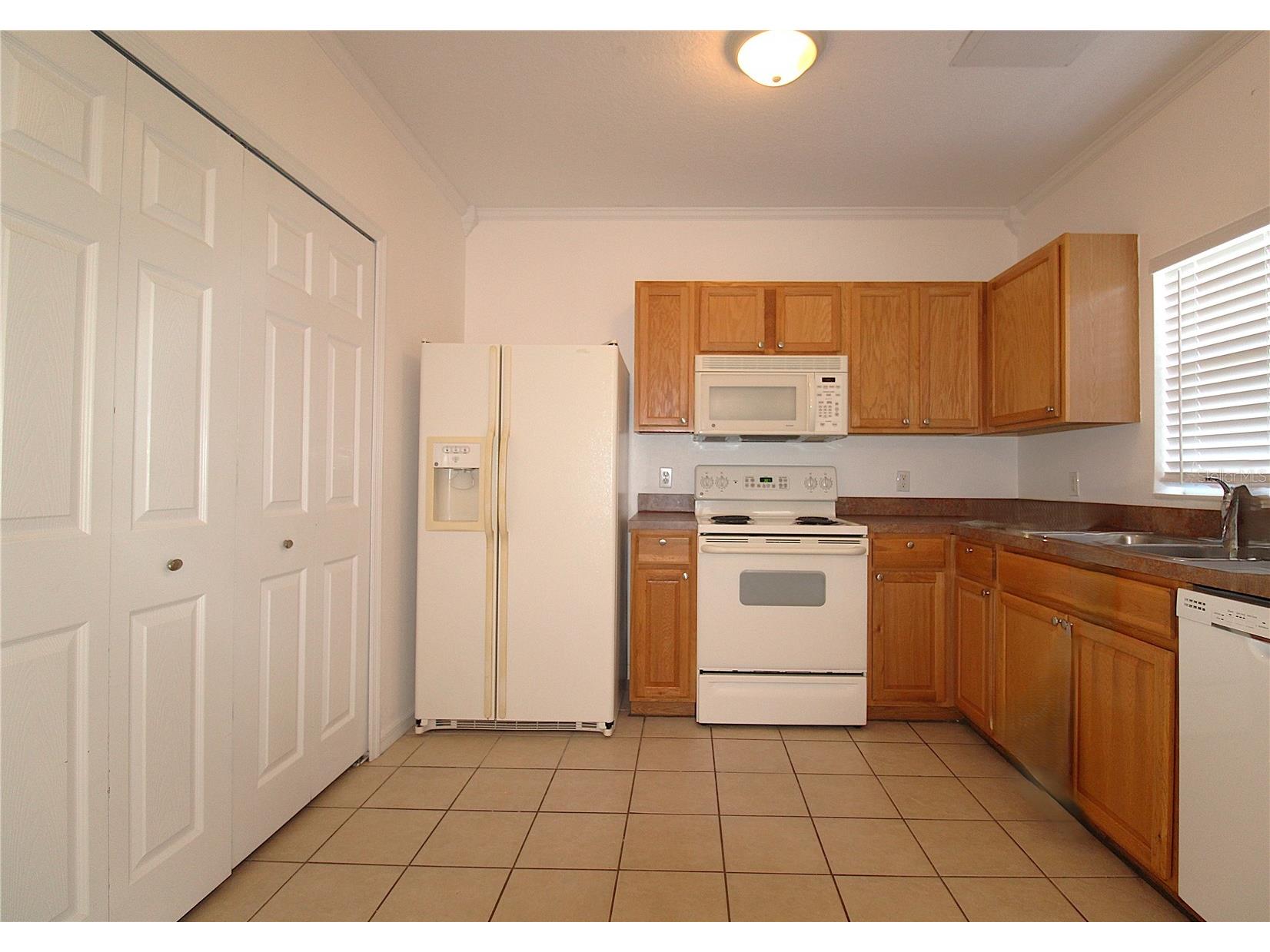 6209 Flagfish Court #102 Lakewood Ranch FL 34202 A4681415 image2