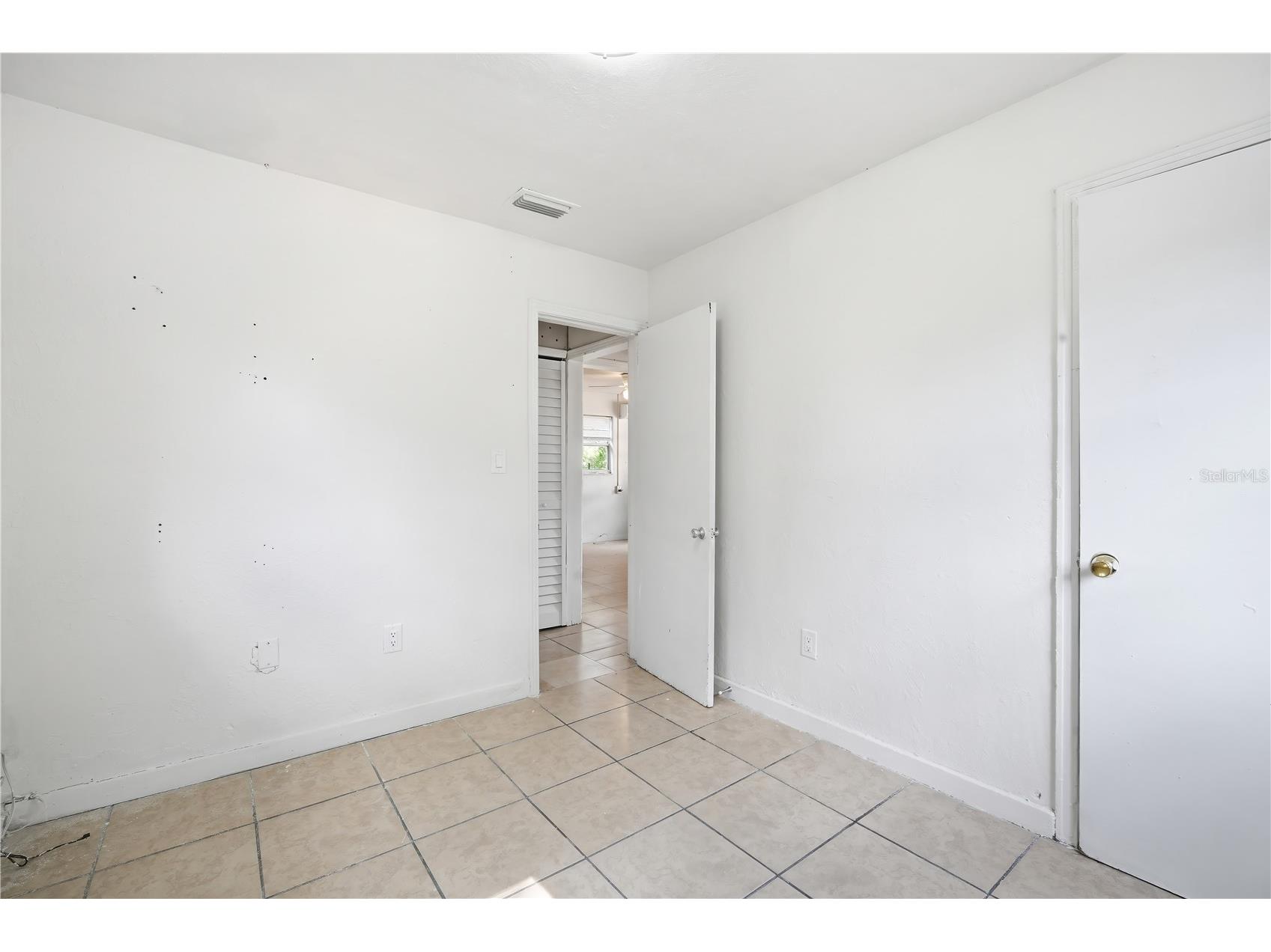 6209 N 43rd Street Tampa FL 33610 TB8513586 image11