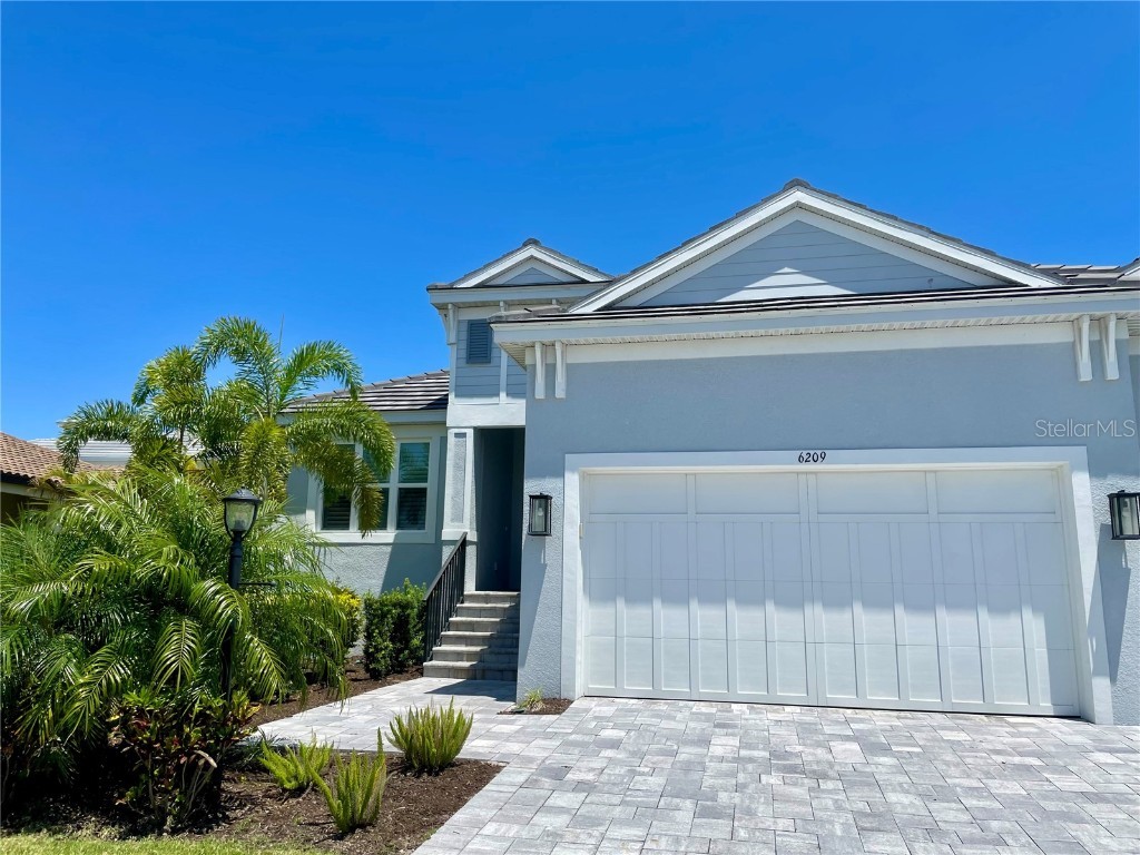 6209 Signature Pointe Lane Bradenton FL 34210 A4572596 image1