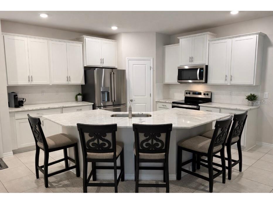 621 157th Court E Bradenton FL 34212 A4675917 image8