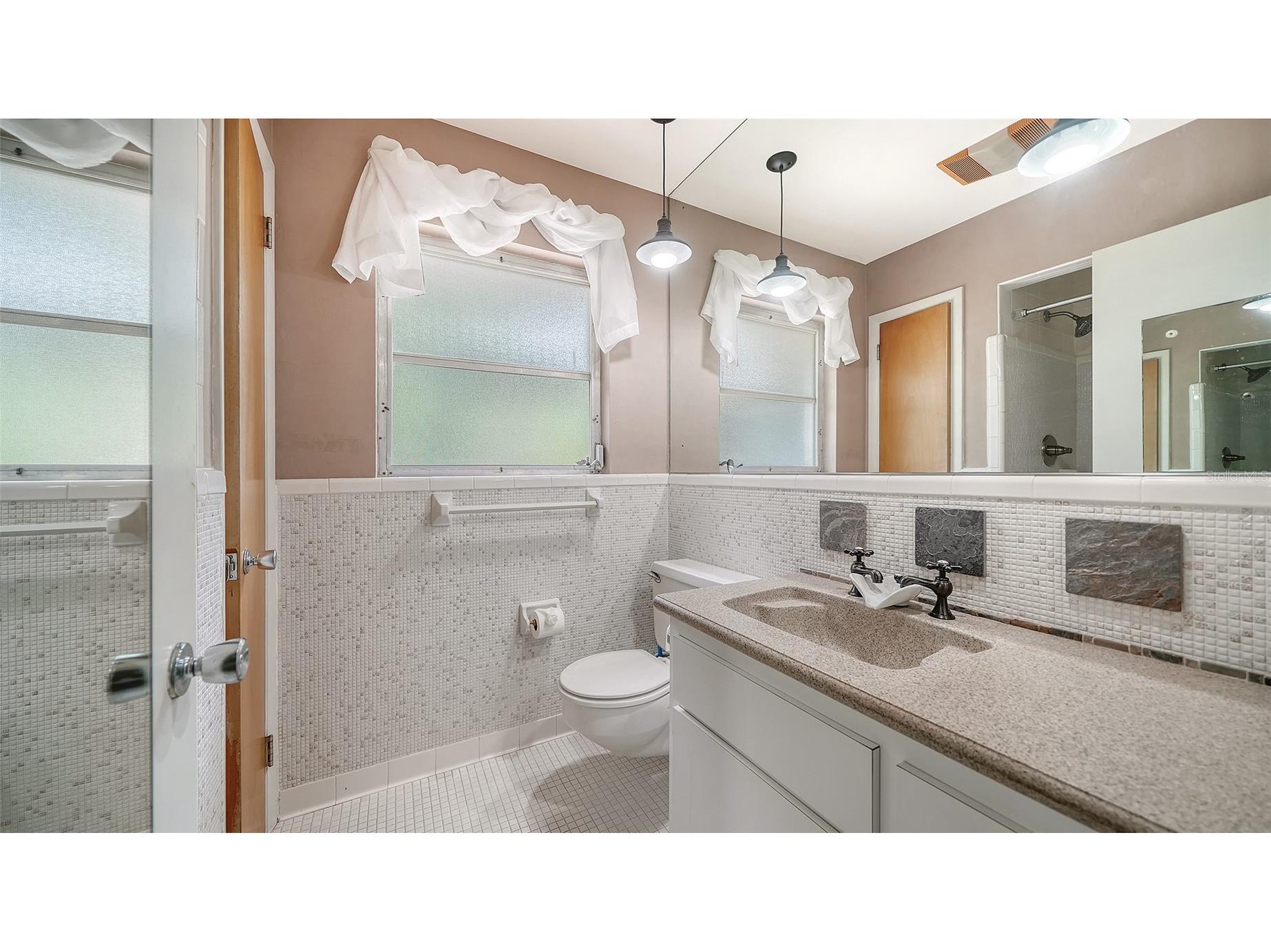 621 Alhambra Road Venice FL 34285 A4696116 image24