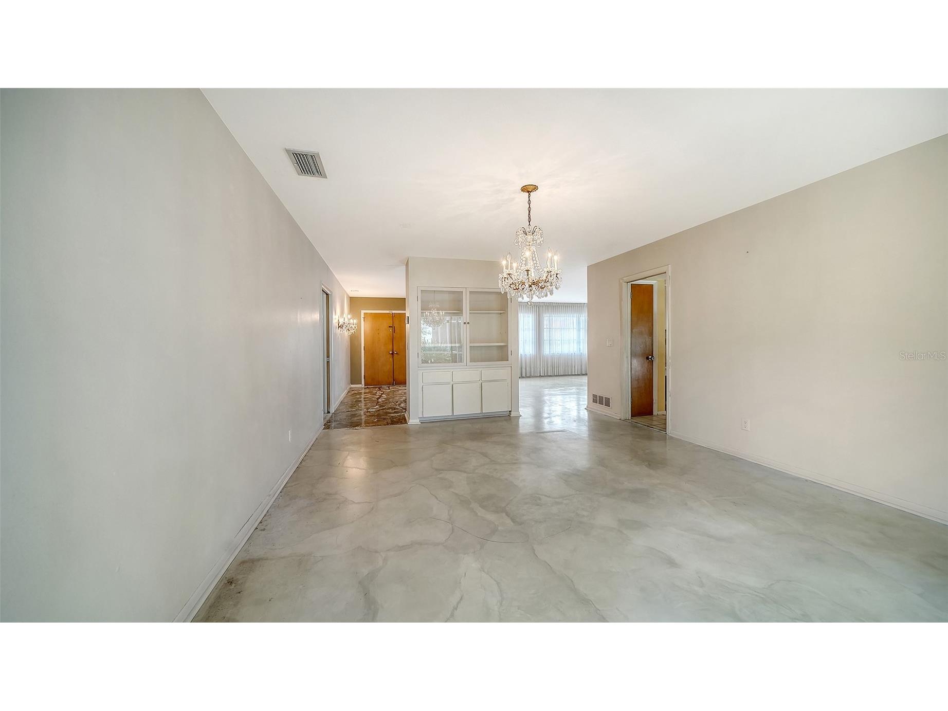 621 Alhambra Road Venice FL 34285 - GULF OF MEXICO A4696226 image18
