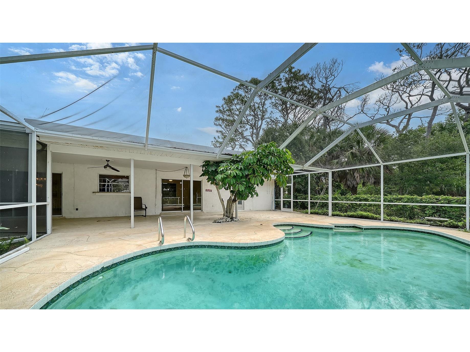621 Alhambra Road Venice FL 34285 - GULF OF MEXICO A4696226 image34