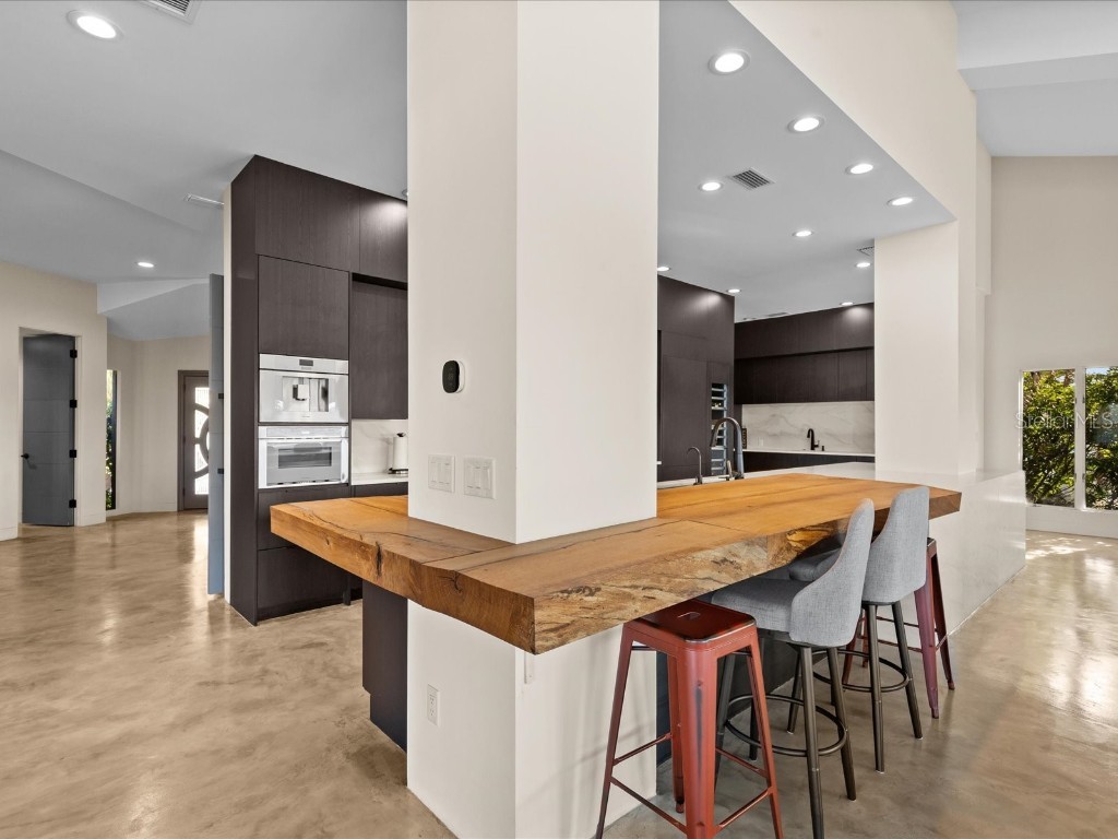 621 Belle Isle Avenue Belleair Beach FL 33786 TB8427550 image14