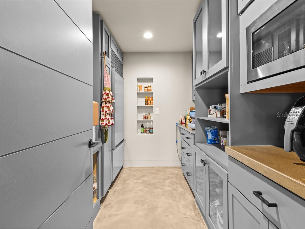 621 Belle Isle Avenue Belleair Beach FL 33786 TB8427550 image15