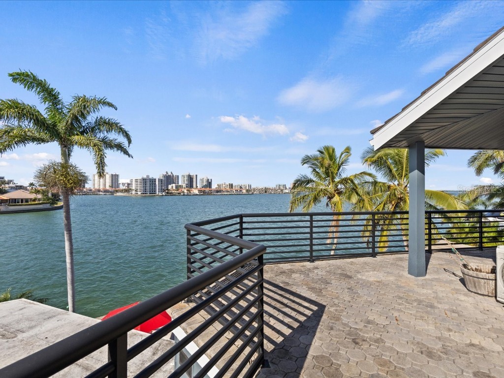 621 Belle Isle Avenue Belleair Beach FL 33786 TB8427550 image35