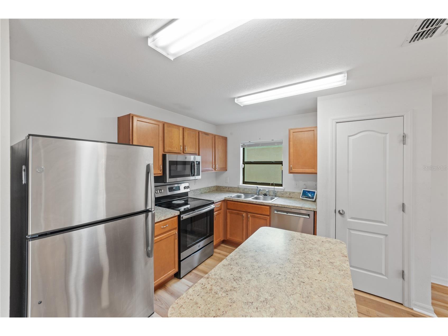621 Chatham Walk Drive Ruskin FL 33570 S5153142 image9