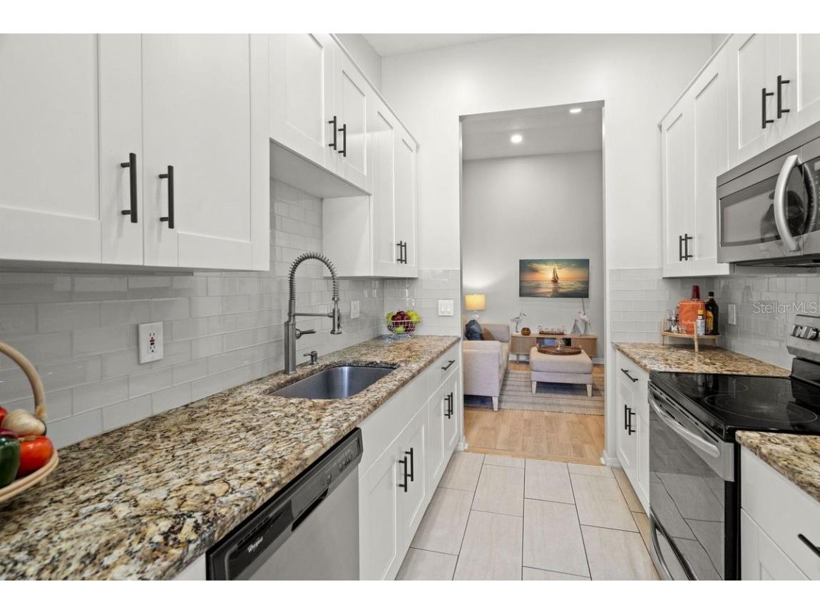 621 Duchess Boulevard Dunedin FL 34698 TB8458086 image15