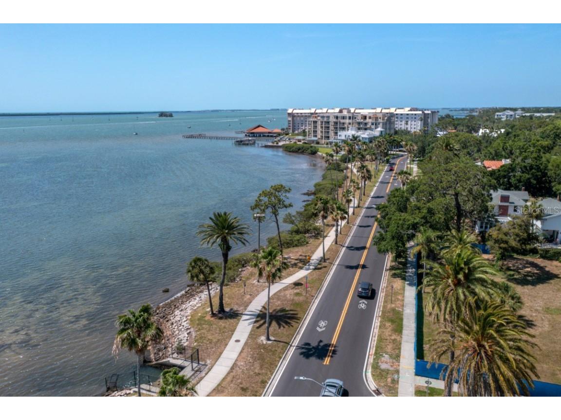 621 Duchess Boulevard Dunedin FL 34698 TB8458086 image68