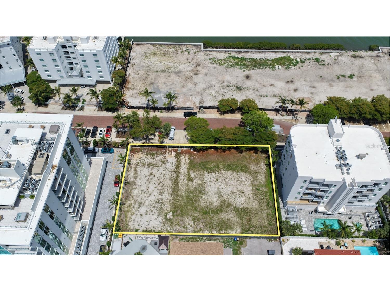 621 Golden Gate Point Sarasota FL 34236 A4694968 image17