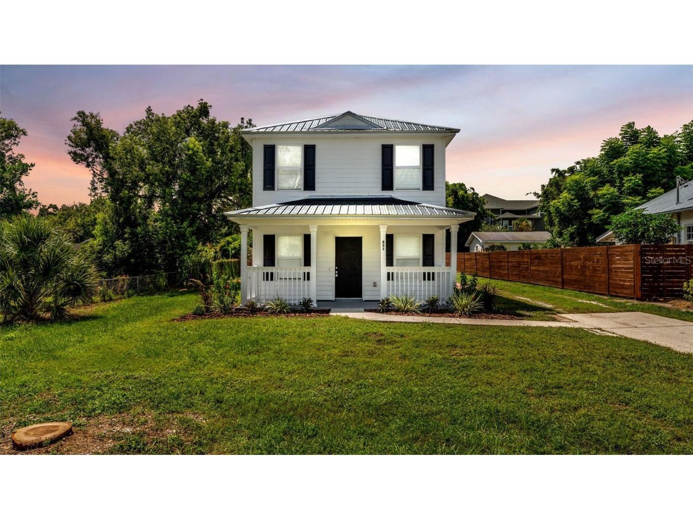 621 Hartsell Avenue Lakeland FL 33815 L4955905 image1