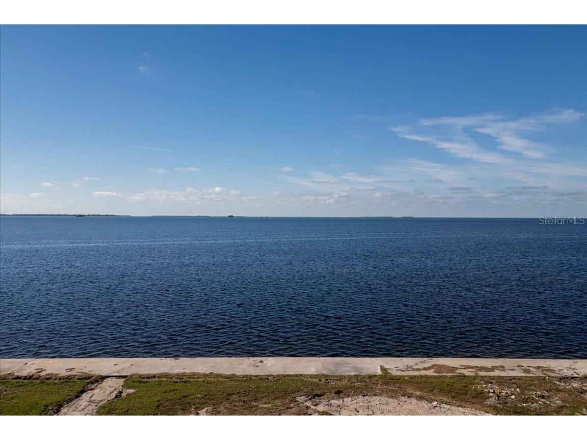 621 Mayo Street Crystal Beach FL 34681 - ST JOSEPH SOUND/GULF OF MEXICO U8221369 image13