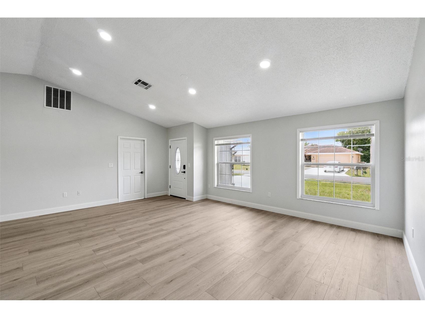 621 N Delmonte Court Poinciana FL 34758 O6400116 image5
