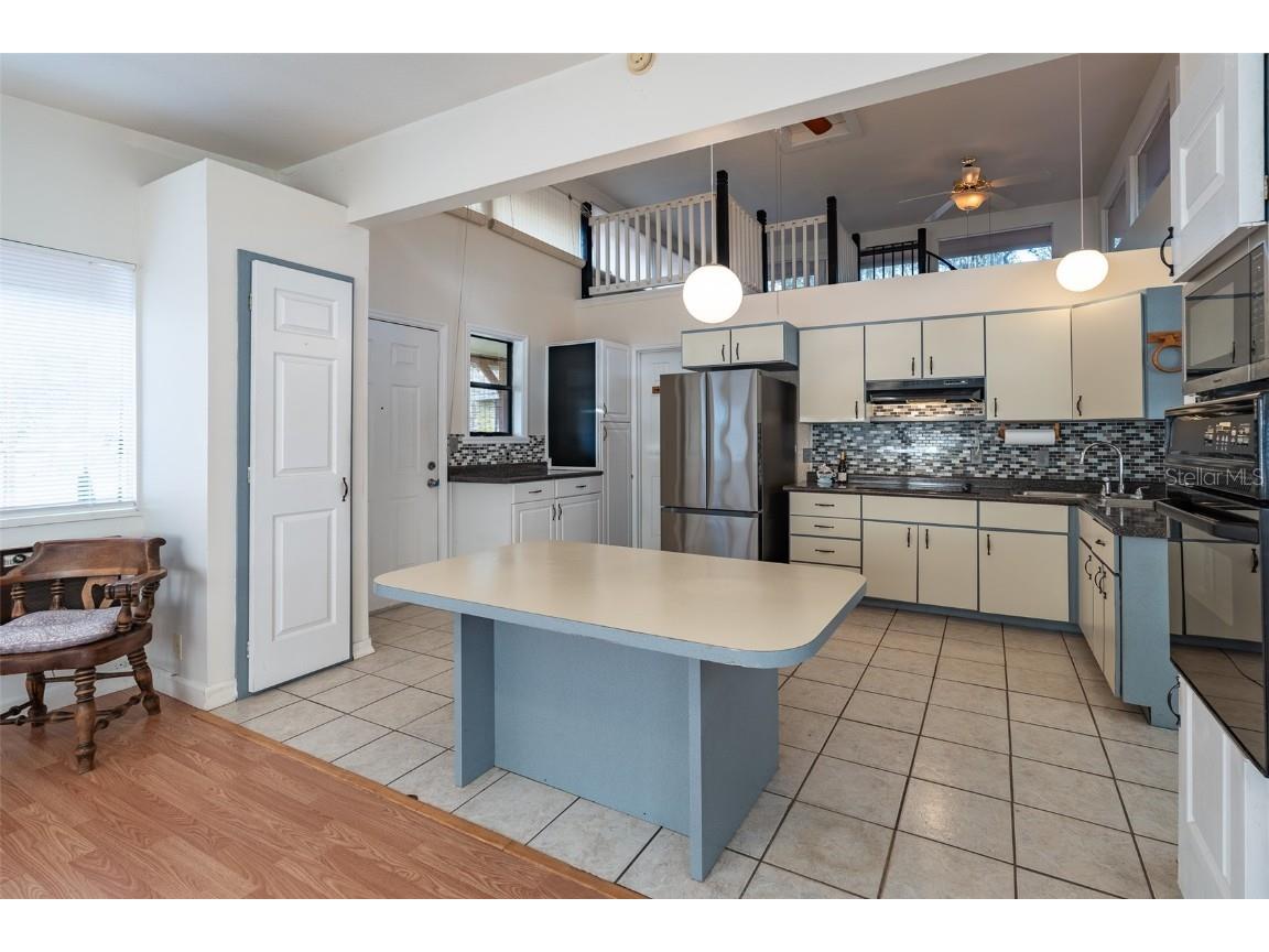 621 NE 165th Terrace Silver Springs FL 34488 OM715959 image13