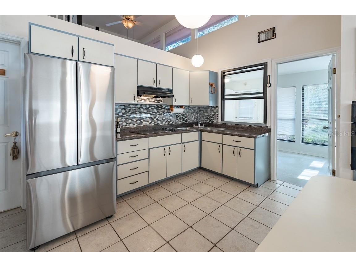 621 NE 165th Terrace Silver Springs FL 34488 OM715959 image17