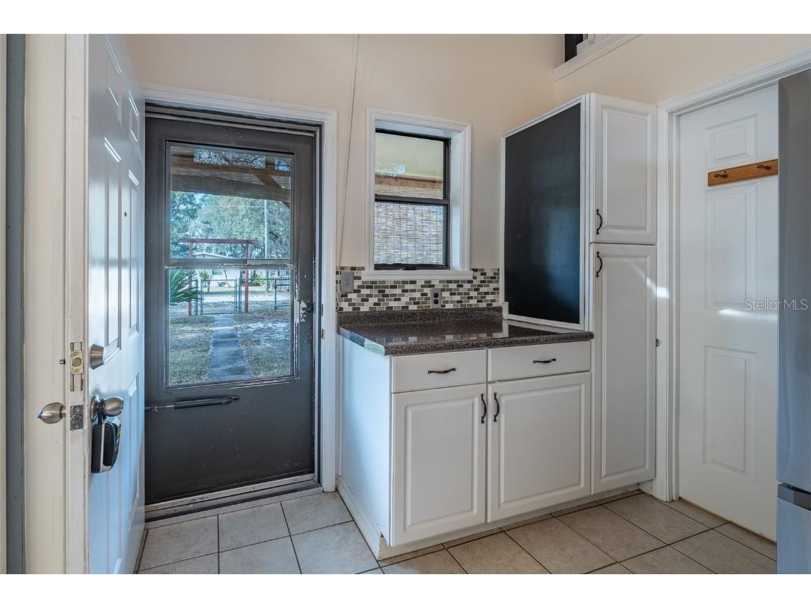 621 NE 165th Terrace Silver Springs FL 34488 OM715959 image20