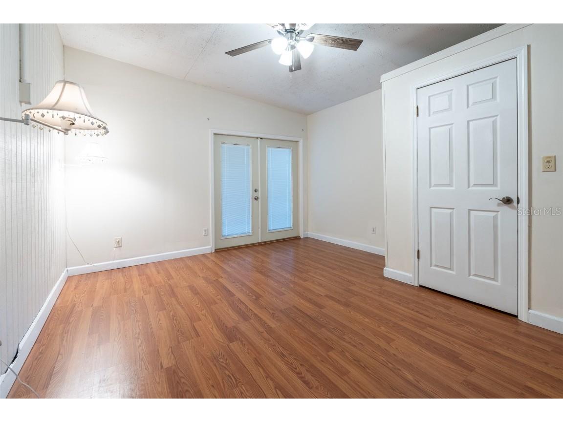 621 NE 165th Terrace Silver Springs FL 34488 OM715959 image23