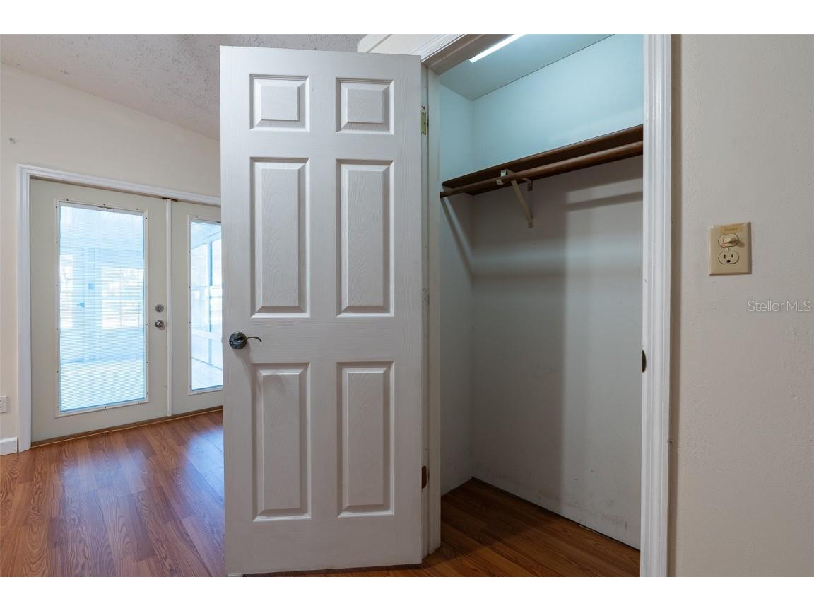 621 NE 165th Terrace Silver Springs FL 34488 OM715959 image24