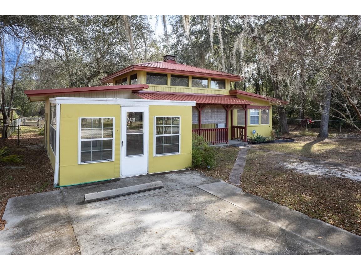 621 NE 165th Terrace Silver Springs FL 34488 OM715959 image4