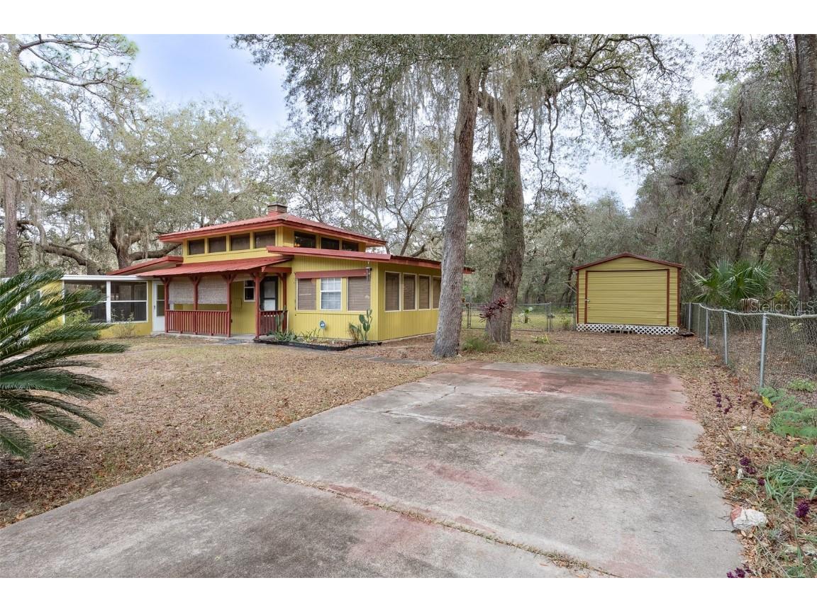 621 NE 165th Terrace Silver Springs FL 34488 OM715959 image44